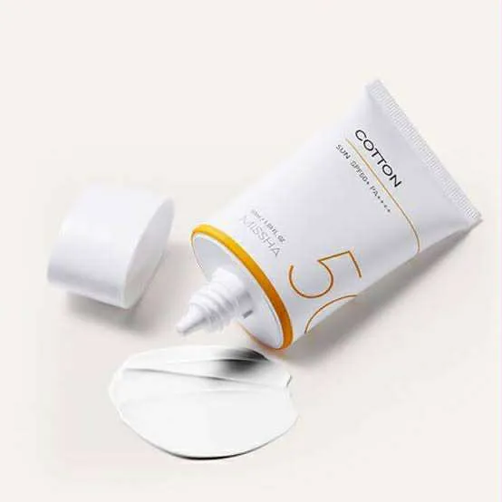 Missha%20All%20Around%20Safe%20Block%20Cotton%20Sun%20SPF50+%2050ml%20-%20Image%203