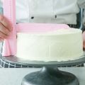Plastic Adjustable Smoothing Cake Scraper Cream Butter Screed with Scaled Cake Ruler Cake Decorating Tools Cake Spatula.