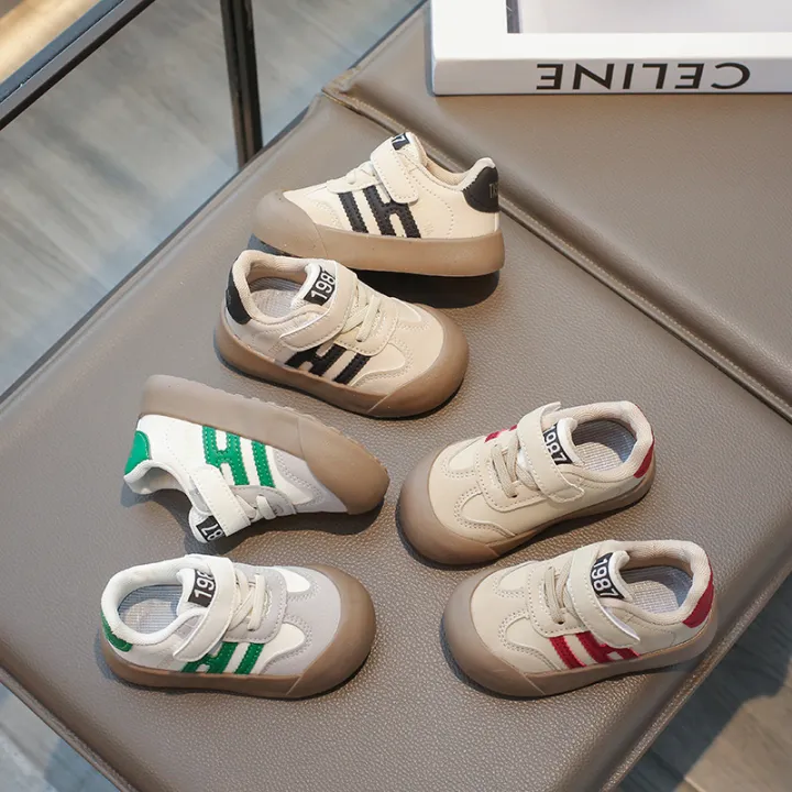 Baby%20toddler%20shoes%202024%20spring%20and%20autumn%20new%20children's%20shoes%20soft%20soled%20casual%20shoes%20for%20boys%20and%20girls%20fashion%20German%20training%20shoes%20sneakers%20-%20Image%203