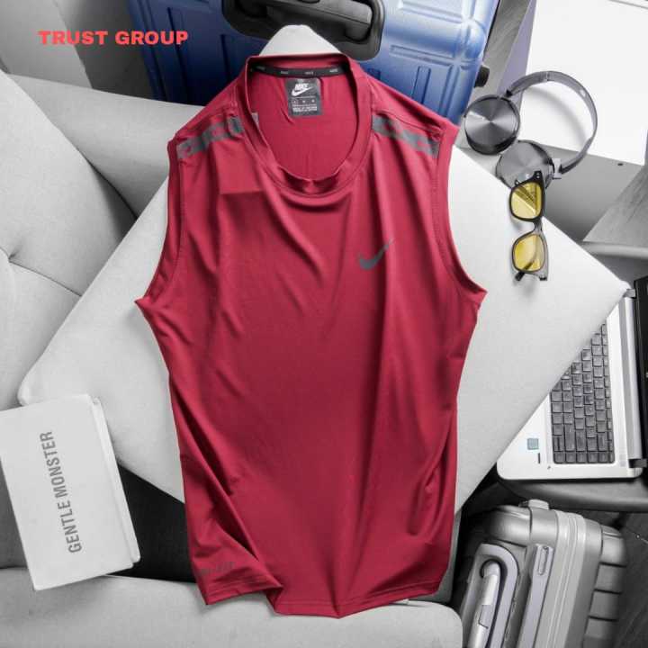 Magi%20hata%20tshirt%20for%20gym%20exercise%20-%20Image%204