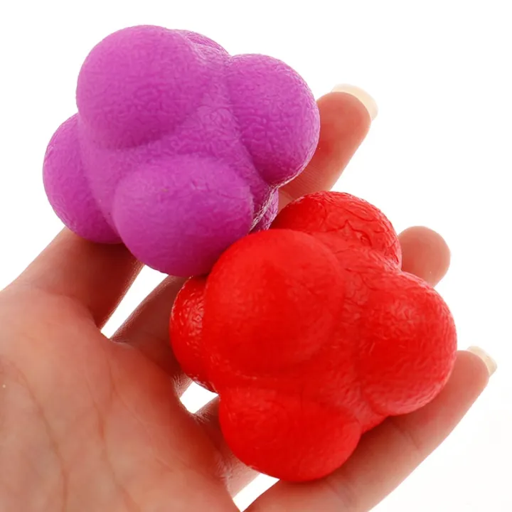 1PCS%20Reaction%20Ball%20Hexagonal%20Reaction%20Ball%20Agility%20Coordination%20Reflex%20Fitness%20Training%20Ball%20-%20Image%205