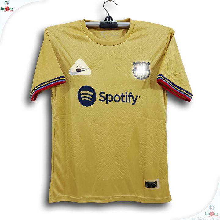 Barcelona%20Short%20Sleeve%20Thai%20Premium%20Football%20Jersey%20For%20Men%20-%20Half%20Sleeve%20Club%20T%20Shirt%20-%20Barcelona%20Jersey%202026-27%20-%20Image%204