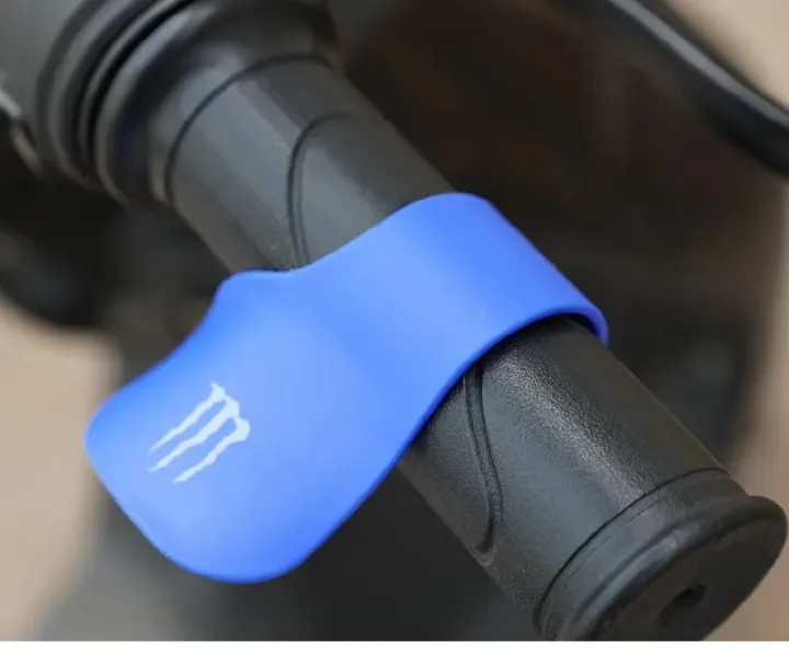 Universal%20For%20All%20Motorcycle%20Carbon%20Fiber%20Throttle%20Control%20Handlebar%20Grip%20Assist%20-%20Image%202