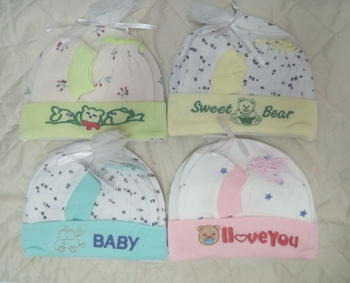 New%20Born%20Baby%203%20in1%20set%20(1%20Cap%20+%202%20Hand%20socks%20+%202%20Leg%20Socks)%20-1pac%20-%20Image%204