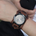 European and American cross-border jewelry manufacturers, retro domineering men's cowhide watches, double-layer hand-stitched punk bracelets.