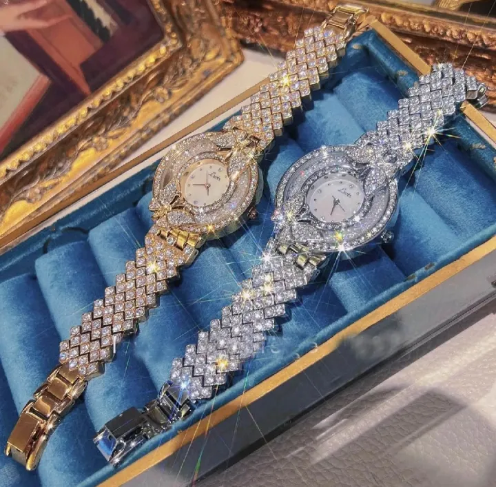 Beautiful%20Stunning%20Analog%20Butterfly%20Watch%20for%20Ladies/Luxury%20Exclusive%20Analog%20Stone%20Watch%20for%20Ladies%20-%20Image%203