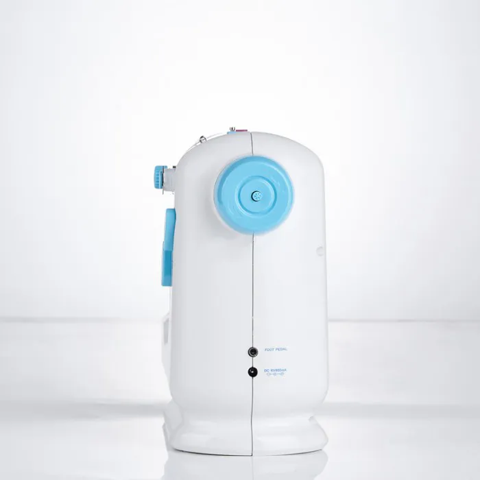 YFSM-306%20Multifunctional%20Electric%20Sewing%20Machine%20With%20LED%20Light%20Foot%20Pedal%20-%20White%20-%20Image%204