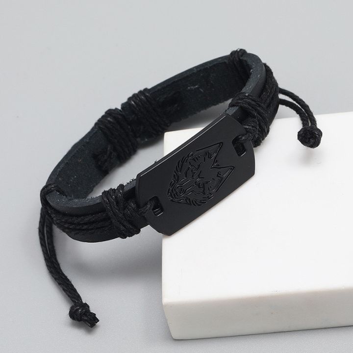 European%20and%20American%20punk%20style%20men's%20leather%20bracelet,%20black%20wolf%20scalp%20bracelet,%20multi-layer%20braided%20bracelet%20leather%20rope%20-%20Image%204