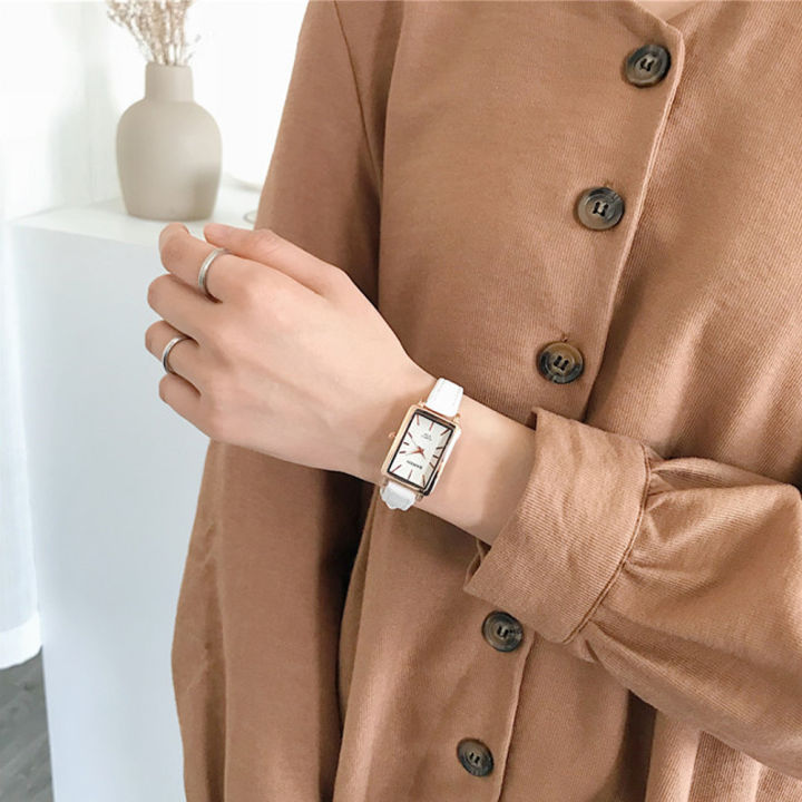 EB%20Women%20Fashion%20Retro%20Simple%20Chic%20Quartz%20Watch%20Leather%20Strap%20Rectangle%20Watch%20-%20Image%209