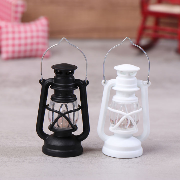 Mini%20Led%20Retro%20Glow%20Pony%20Lantern%20Cande%20Light%20Dollhouse%20Miniature%20Kerosene%20Lamp%20NOVO%20-%20Image%206