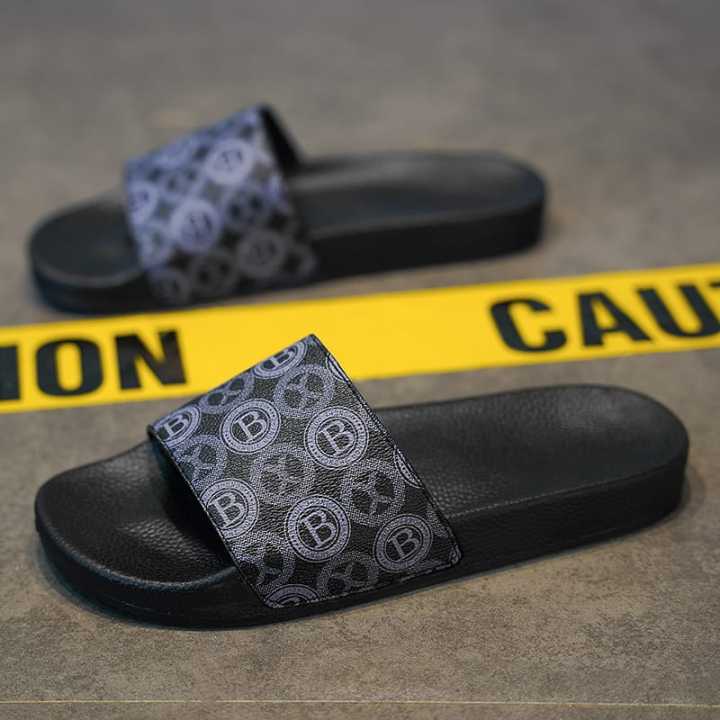 Quality%20And%20Durability-New%20Collection%20Black%20And%20Cream%20Color%20BX%20Slide%20Slipper%20Sandal%20For%20Men%20S32%20-%20Image%207