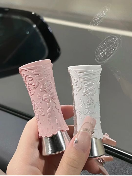 Flower%20Knows%20Swan%20Ballet%20Solid%20Lip%20Glaze%20Mirror%20Surface%20Film%20Forming%20Shiny%20Crystal%20Transparent%20Lipstick%20Not%20Sticky%20or%20Dry%20Loser%20Lione%20-%20Image%206