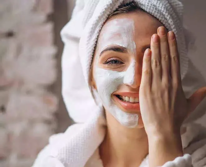 Multani%20Mati=100gm%20For%20face%20pack.%20This%20product%20is%20made%20of%20natural%20ingredients.%20It%20does%20not%20contain%20any%20chemicals.%20-%20Image%203