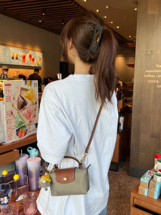 Longchamps%20bagminiDumpling%20Bag%20Leather%20Women's%20Bag2023New%20Hand-Carrying%20Bag%20Mini%20Hand-Holding%20Crossbody%20Cosmetic%20Bag%20-%20Image%208