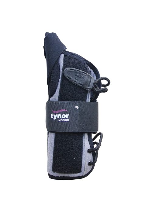 Tynor%20Wrist%20Splint%20With%20ThumbImmobilization,Pain%20Relief%20-%20Image%205