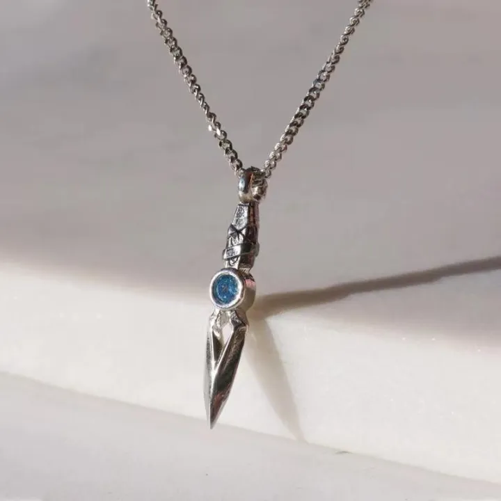 Jett%20Knife%20Necklace%20Gamer%20Necklace%20For%20Women%20Men%20Fashion%20Gamer%20Jewelry%20Valorant%20Accessories%20Knife%20Pendant%20Necklace%20Gift%20For%20Her%20-%20Image%203