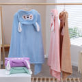 Coral velvet cape cartoon kids hooded bath towel baby bath swim can wear absorbent cape cartoon hooded bucket.