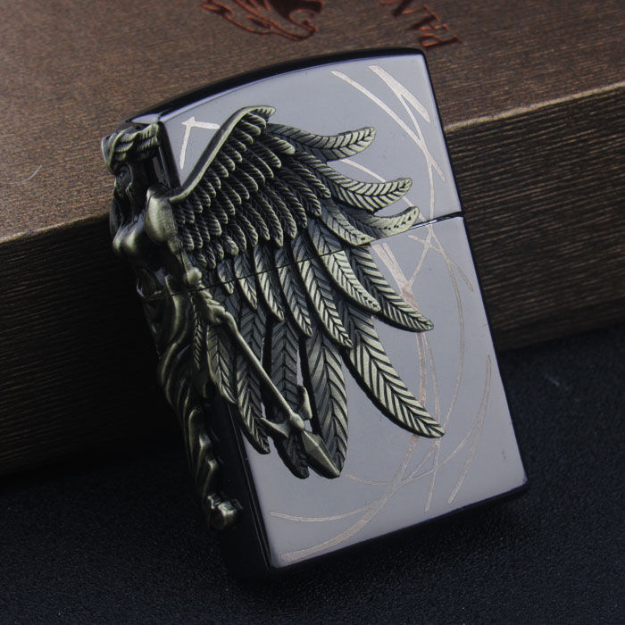 Amazon%20Design%20Zippo%20Oil%20/%20Gas%20Li@ghter%20-%20Image%209