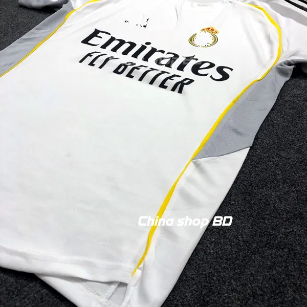 Real%20Madrid%2025-26%20Home%20Jersey%20Half%20Sleeve%20premium%20quality%20-%20Image%205