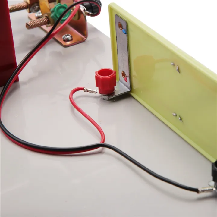 Hand%20AC%20and%20DC%20Crank%20Generator%20Model,%20Demonstration%20Motor%20Generator%20-%20Image%202
