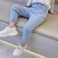 Cute Girls' Jeans Spring and Autumn Women's Baby Autumn Fashionable Casual Pants Soft Slim Fit Outer Wear Trousers Fashion. 