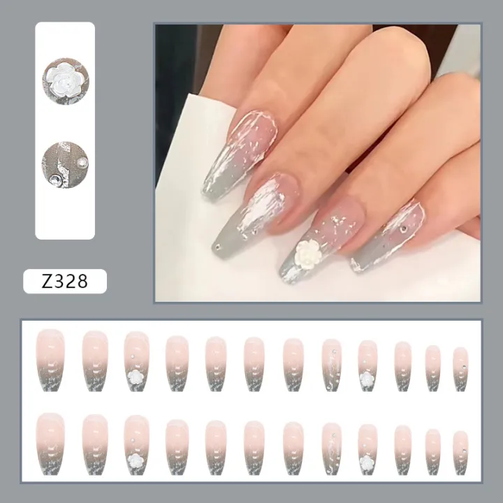 Nail%20art%20for%20men%20with%2024%20pieces%20of%20press-on%20nails%20in%20various%20designs%20-%20Image%203