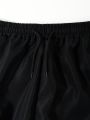 Workwear pants for men's spring and autumn styles with multiple pockets and ankle straps, casual and versatile cropped pants. 