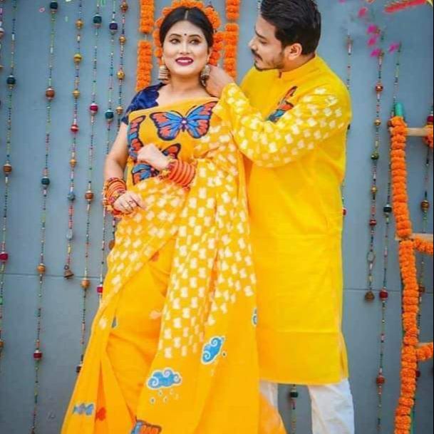 Stylish & fashionable New Matching best/Coupple Dress/For Men & Women / Saree & Panjabi/ (Combo Set))