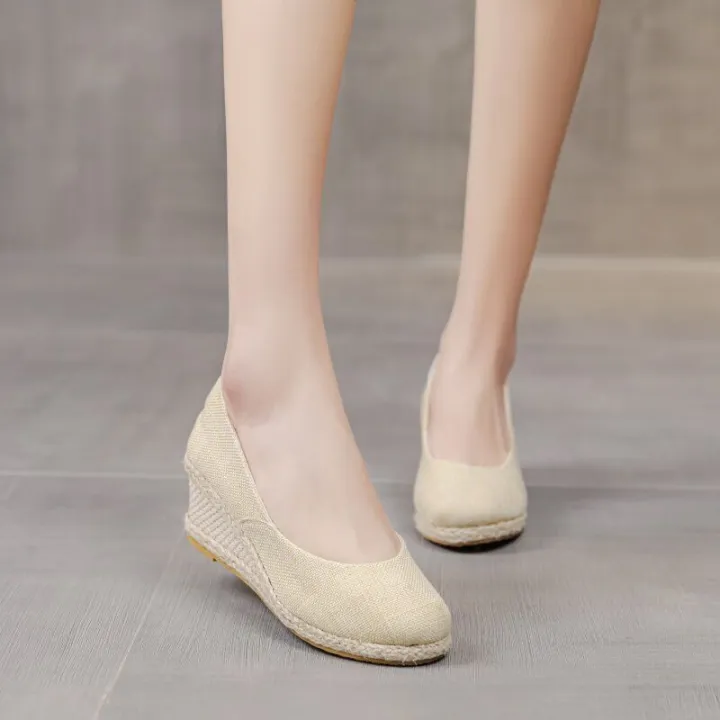 2024%20Slope%20Spring%20and%20Autumn%20New%20Shallow%20Mouth%20Korean%20High%20Heel%20Women's%20Nurse%20Pointed%20Grass%20Knitted%20Single%20Shoes%20for%20Women%20-%20Image%207