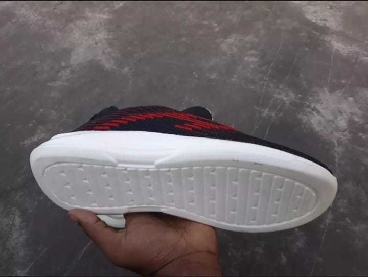 Trendy%20Shoes%20For%20Man%20With%20High%20Quality%20Fabrics%20And%20Breathable%20Outdoor%20Sport%20Sneakers%20Lightweight%20Air%20Mesh%20Men%20Shoes%20-%20Step%20Out%20In%20Style%20And%20Comfort%20With%20These%20Trendy%20Sneakers%20-%20Image%204