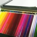 Colored pencils environmentally friendly oily colored lead drawing cartons and barreled 12/18/24/36/48/72 colors.