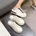 Medium heel slippers, flat rubber toe toe sandals, women's casual sports shoes.