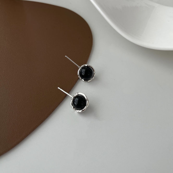 S925%20sterling%20silver%20black%20agate%20stud%20earrings%20women's%20earrings%20high-end%20sense%20of%20light%20luxury%20simple%20earrings%20vintage%20style%20jewelry%20wholesale%20silver%20jewelry%20-%20Image%204