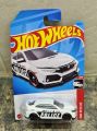 Hot Wheels (Mainline/ Special Edition) 2018 Honda Civic Type R White, Scale - 1:64. 