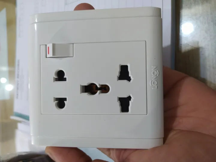 Honeywell%20LONON%2016A%205%20Pin%20Multi%20Function%20Combined%20Universal%20Socket%20with%20Switch%20Premium%20Caliber%20Five%205Pin%20-%20Image%202