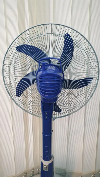Rechargeable%20Fan%20Defender%20/%20Kennede%2016"%202986HRS,%20%20Warranty%2001%20Year%20&%20Service%20Warranty%2003%20Years.%20-%20Image%205