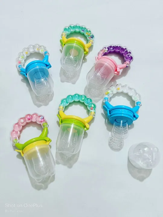 Baby%20Jhunjhuni%20Fruit%20Juicer%20Pacifeir%20Chusni%20Teether%20-%20Any%201%20Pieace%20-%20Image%203