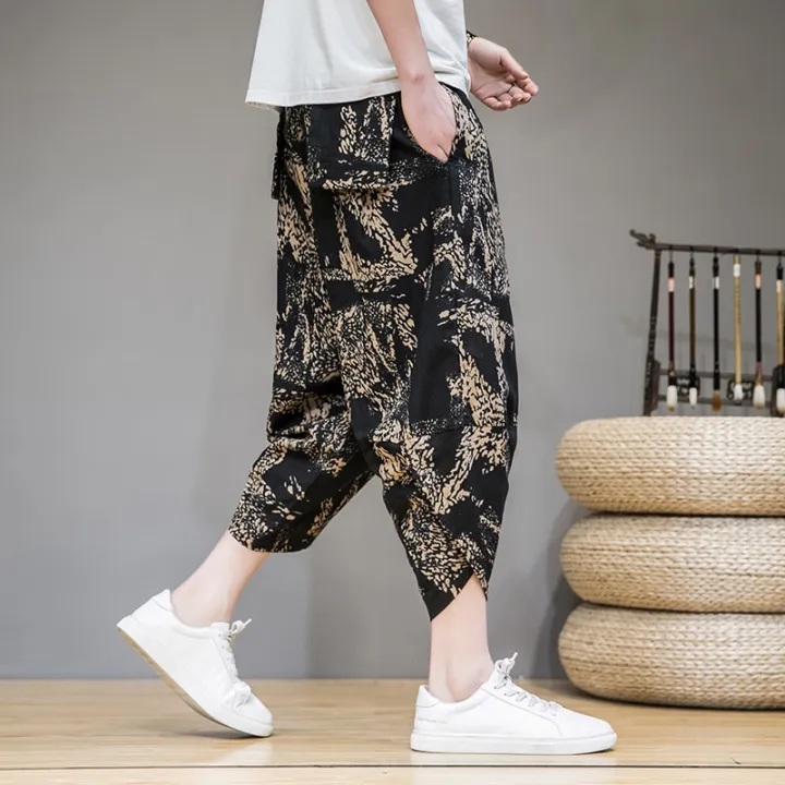 Men%20Pants%20Men's%20Wide%20Crotch%20Harem%20Pants%20Loose%20Large%20Cropped%20Trousers%20Wide-legged%20Bloomers%20Korean%20Style%20Printed%20Baggy%20Streetwear%20-%20Image%206
