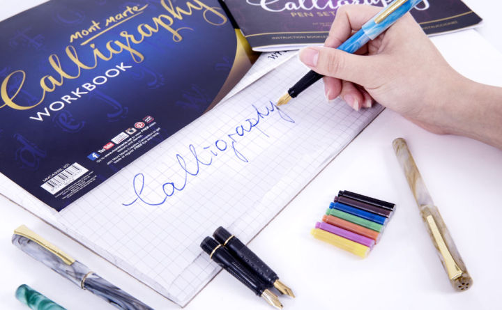 Mont%20Marte%20Calligraphy%20Workbook%20%E2%80%93%2050%20Sheets%20-%20Image%203
