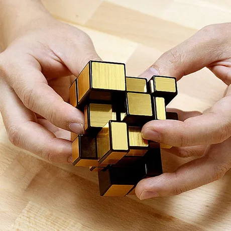 The%20Mirror%20Blocks%20magic%20Rubik's%20cube%203x3%20-%20Image%207