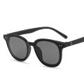 Rivet Square Frame Sunglasses Men Women Gray Orange Lens UV400 Protection Eyewear Fashion Design Gafas De Sol. 
