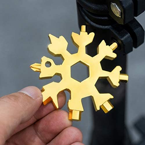 18 In 1 Snowflake Multi Pocket Tool Keychain Spanner Hex Wrench Multifunction Screwdriver Multipurpose Camp Survive Outdoor Hike -Multiple colour