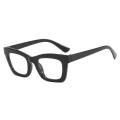 Vintage Design Reading Glasses Designer Glasses Eye Tea Color Eyeglasses Leopard Print Square Frame Optical Glasses for Women. 