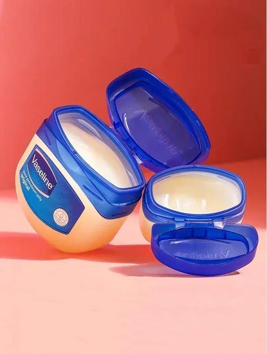 7/50/100g%20Vaseline%20Deep%20Moisturizing%20Lip%20Balm%20Hand%20Heel%20Anti-Cracking%20Lips%20Mask%20Body%20Lotion%20Nourishing%20Anti%20Dry%20Women%20Lip%20Gloss%20-%20Image%202