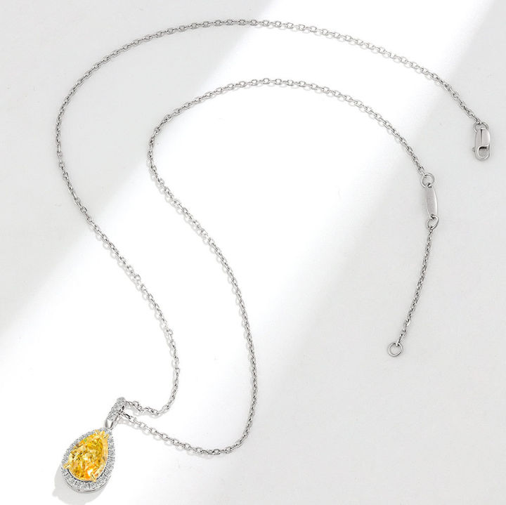 New%20clavicle%20chain%20feminine%20high%20carbon%20diamond%20pendant%20ladies%20European%20and%20American%20necklace%20women's%20wholesale%20ins%20style%20jewelry%20design%20sense%20-%20Image%204