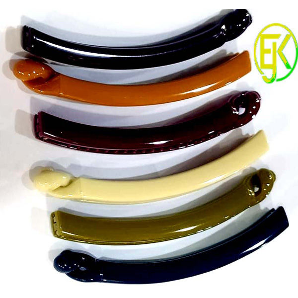 Banana%20Hair%20Clip%20for%20Women%201%20Piece%20Fashion%20Hair%20Accessories%20-%20Image%202