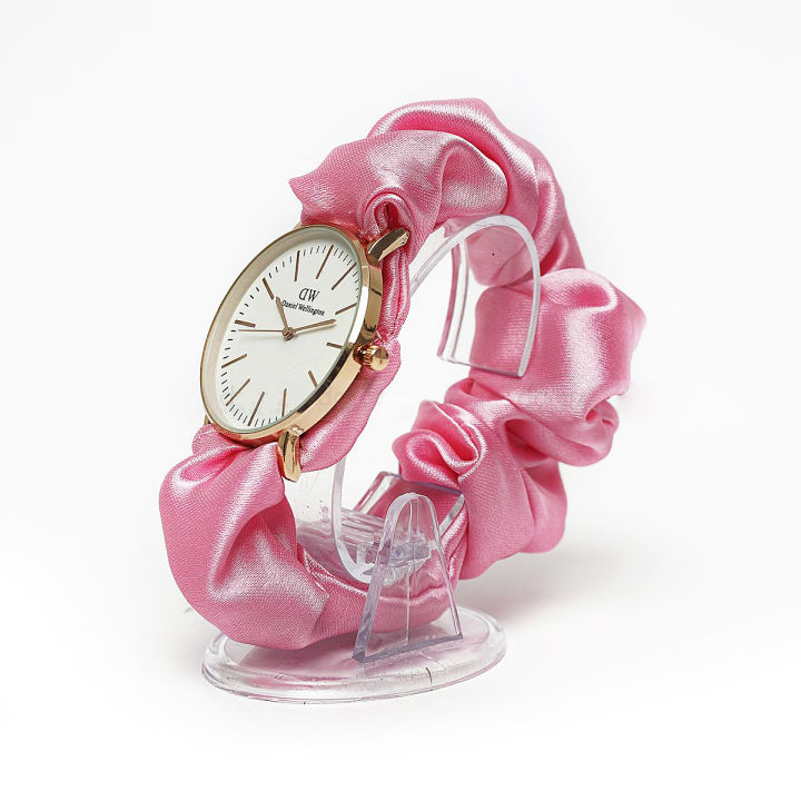 Ledis%20Women's%20Watch%20Fabric%20Strap%20Quartz%20Movement%20Fashionable%20Timepiece%20for%20Ladies%20-%20Image%203