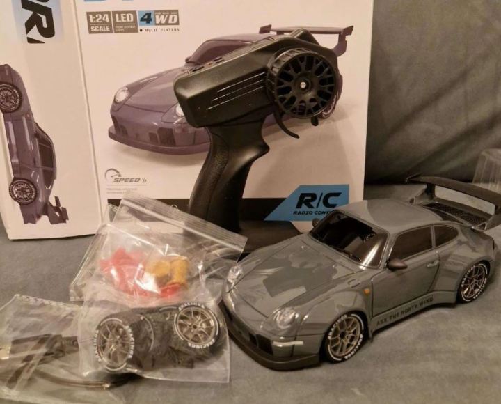 High%20Quality%20Remote%20Control%20Drift%20Car%20Porsche-GTR%20%202.4Ghz%204WD%20High%20Speed%20Drift%20Car%20-%20Image%203