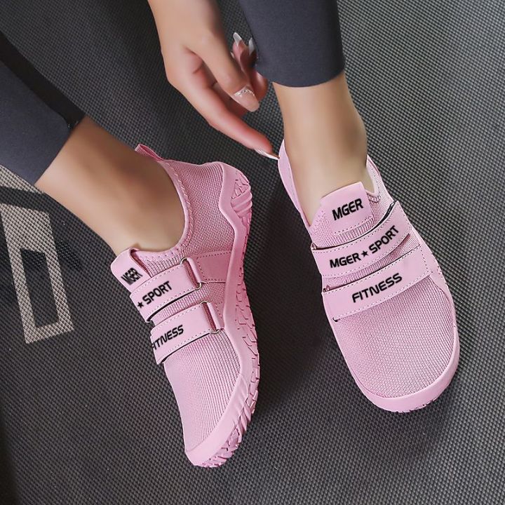 Indoor%20Fitness%20Shoes%20Squat%20Hard%20Pull%20Shoes%20Men's%20Anti-Slip%20Strength%20Training%20Shoes%20Women's%20Bare%20Feet%20Aerobics%20Beautiful%20Yoga%20Shoes%20-%20Image%208