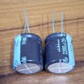 2Pcs- 2200uF 35V RADIAL Electrolytic Capacitor 2200uF 35V Radial Polarized Aluminum Electrolytic Capacitors 2 Pin Leads Connections Leg.